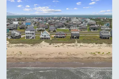 22819 Gulf Drive, Galveston, TX 77554 - Photo 16