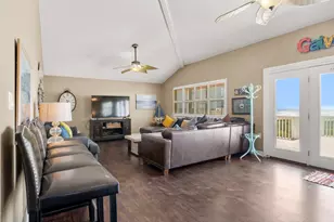 22819 Gulf Dr, Galveston, TX 77554 - Photo 8