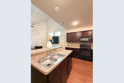 101 White Wing Lane, Sealy, TX 77474 - Photo 6