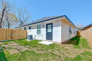 7339 Krueger Rd, Houston, TX 77033 - Photo 36