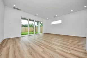 2604 Winbern St, Houston, TX 77004 - Photo 8