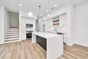 2604 Winbern St, Houston, TX 77004 - Photo 12