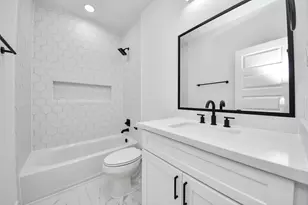 2604 Winbern St, Houston, TX 77004 - Photo 32