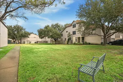 880 Tully Road #13, Houston, TX 77079 - Photo 24