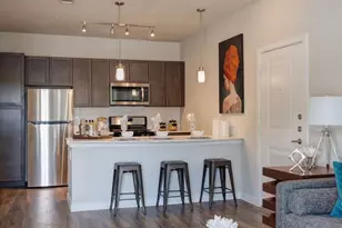 3530 W 12th St, Houston, TX 77008 - Photo 14