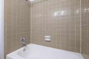 4645 Wild Indigo St, Houston, TX 77027 - Photo 16