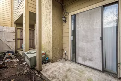 9327 Pagewood Lane, Houston, TX 77063 - Photo 26