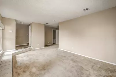 9327 Pagewood Lane, Houston, TX 77063 - Photo 6