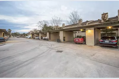 9327 Pagewood Lane, Houston, TX 77063 - Photo 28