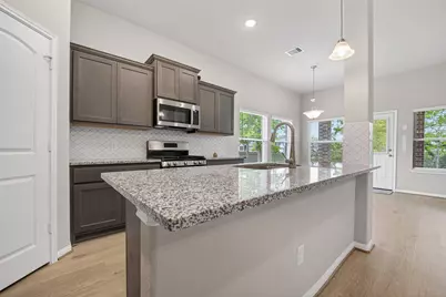 18203 Samie Nell Court, Willis, TX 77378 - Photo 14