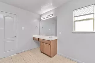 7946 Moss Springs Ct, Cypress, TX 77433 - Photo 20