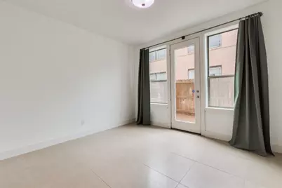 2002 Blodgett Street, Houston, TX 77004 - Photo 6