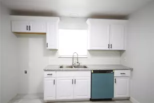 402 Alice Ln, Deer Park, TX 77536 - Photo 12