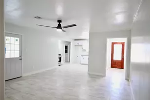 402 Alice Ln, Deer Park, TX 77536 - Photo 6