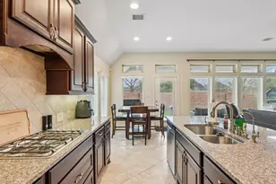 10018 Foggy River, Missouri City, TX 77459 - Photo 6