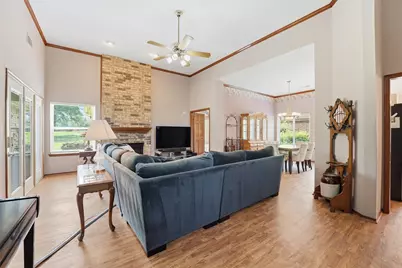 3206 N Peach Hollow Circle, Pearland, TX 77584 - Photo 6