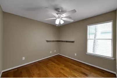 10 N Flickering Sun Circle, The Woodlands, TX 77382 - Photo 24