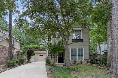 10 N Flickering Sun Circle, The Woodlands, TX 77382 - Photo 2