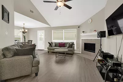 8123 Solara Bend, Houston, TX 77083 - Photo 8