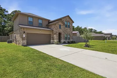 115 Little Spring Court, Anahuac, TX 77514 - Photo 2