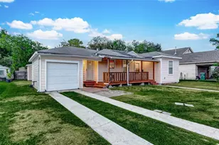 913 Maple Ave, Pasadena, TX 77506 - Photo 1