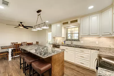 27427 Highway 36, Damon, TX 77430 - Photo 24