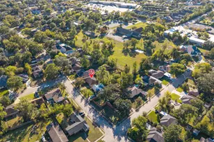 4801 Sanborn Dr, Houston, TX 77092 - Photo 8