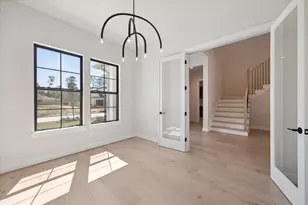 431 Venado View Court, Conroe, TX 77304 - Photo 4