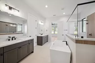 431 Venado View Court, Conroe, TX 77304 - Photo 10