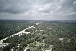 10303 Pecan Hollow Rd, Magnolia, TX 77354 - Photo 8