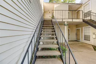 9809 Richmond Ave, Houston, TX 77042 - Photo 36