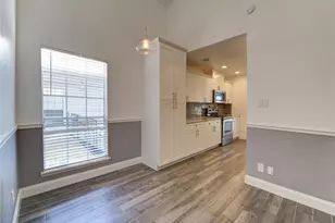 9809 Richmond Ave, Houston, TX 77042 - Photo 6