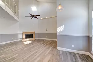 9809 Richmond Ave, Houston, TX 77042 - Photo 4