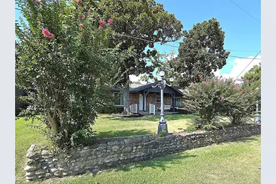 30 N Terrace Drive, Point Blank, TX 77364 - Photo 2