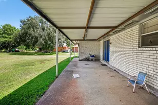 2615 County Rd 956, Rosharon, TX 77583 - Photo 32