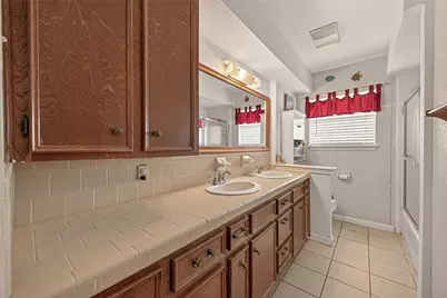 2615 County Road 956, Rosharon, TX 77583 - Photo 36