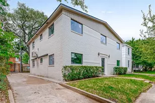 1747 Wroxton Ct, Houston, TX 77005 - Photo 16