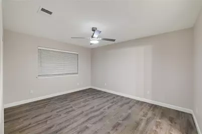 3413 Owens Drive, Dickinson, TX 77539 - Photo 18