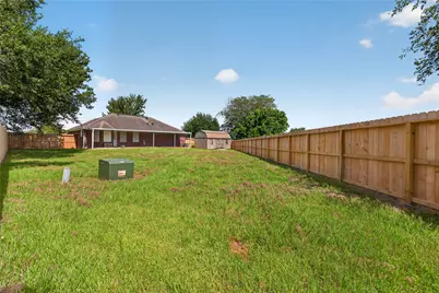 3413 Owens Drive, Dickinson, TX 77539 - Photo 2