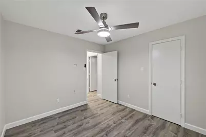 3413 Owens Drive, Dickinson, TX 77539 - Photo 14