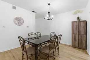 12625 Memorial Dr, Houston, TX 77024 - Photo 18