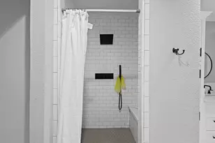 1006 Montgomery St, Port Neches, TX 77651 - Photo 24