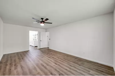 155 Rushwing Place, The Woodlands, TX 77381 - Photo 22