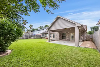 9854 Meadow Bend Lane, Houston, TX 77065 - Photo 38