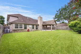 9854 Meadow Bend Ln, Houston, TX 77065 - Photo 44