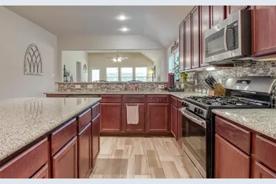 32659 Timber Point Dr, Brookshire, TX 77423 - Photo 8
