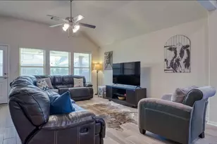 32659 Timber Point Dr, Brookshire, TX 77423 - Photo 4