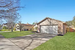 4219 Prairie Meadow Dr, Katy, TX 77449 - Photo 2