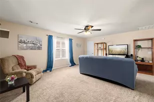 10230 E Summit Canyon Dr, Houston, TX 77095 - Photo 22