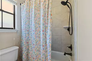 6903 Ashmore Dr, Houston, TX 77069 - Photo 32